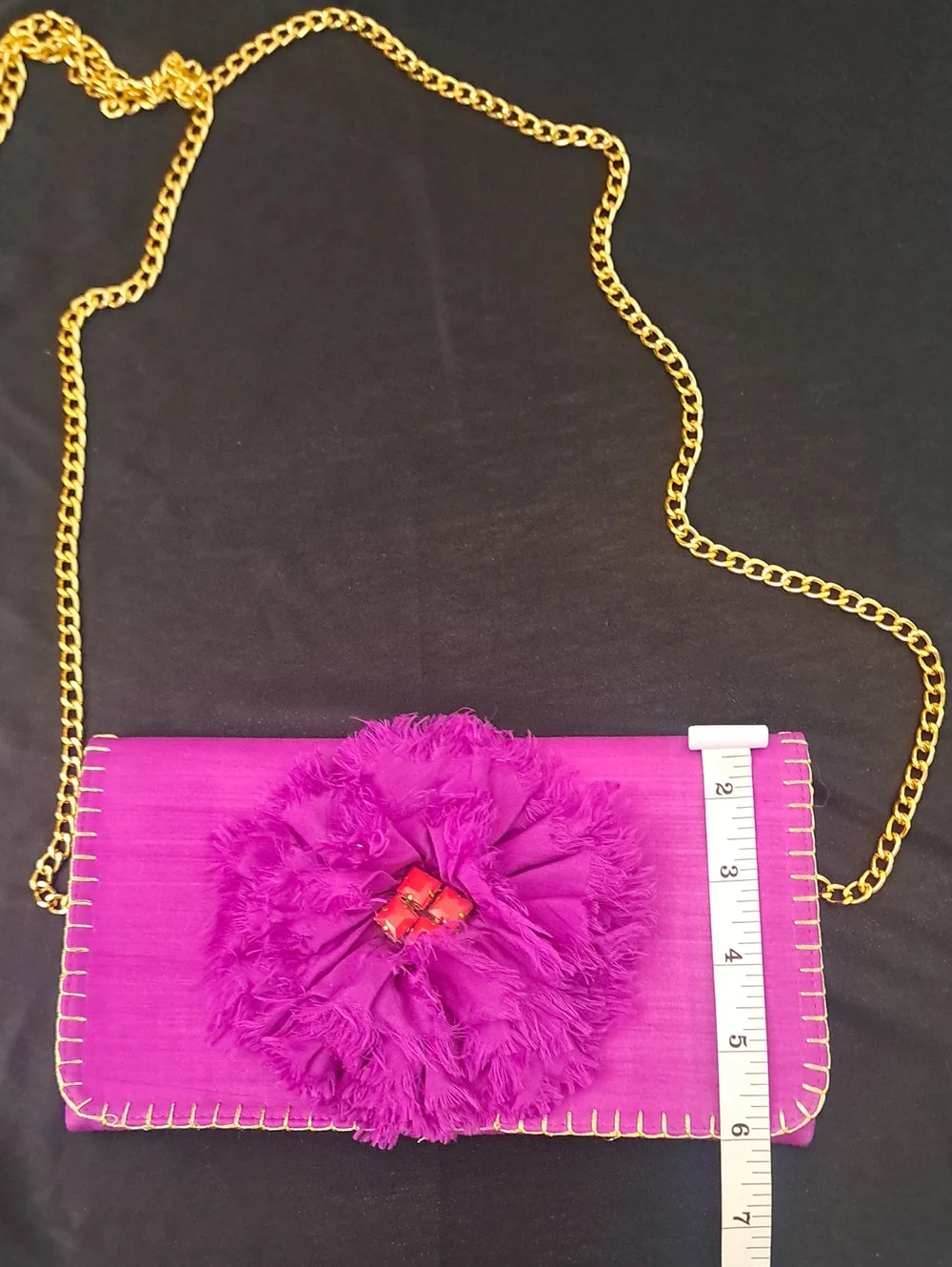 VINTAGE SHIRALEAH CHICAGO Fuchsia Floral Chain Shoulder Bag